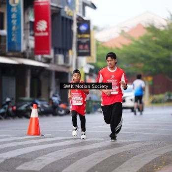 Runner Photo 8061164