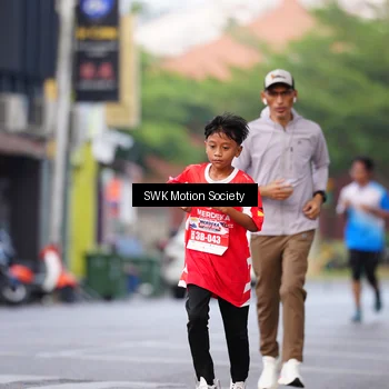 Runner Photo 8061197