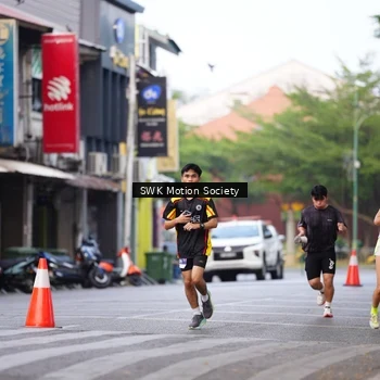 Runner Photo 8061249