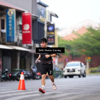Runner Photo 8061258