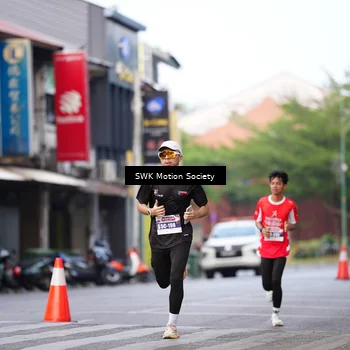 Runner Photo 8061271