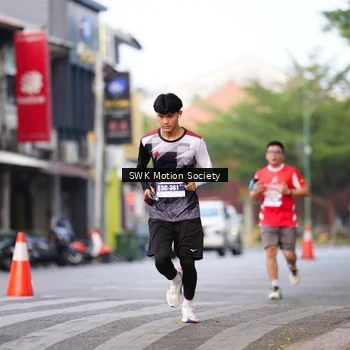 Runner Photo 8061279