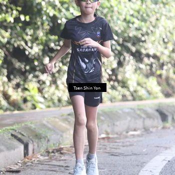 Runner Photo 8061303