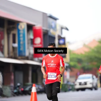 Runner Photo 8061338