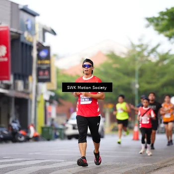 Runner Photo 8061344