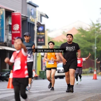 Runner Photo 8061369