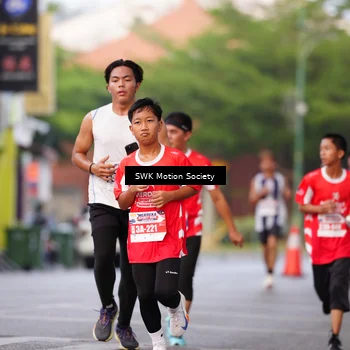 Runner Photo 8061416