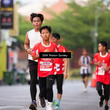 Runner Photo 8061423