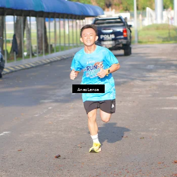 Runner Photo 8061434