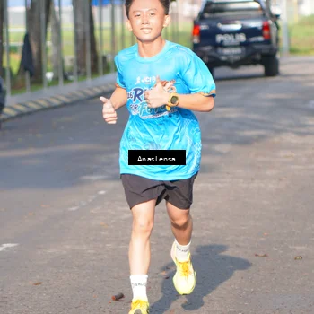 Runner Photo 8061451