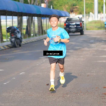 Runner Photo 8061456