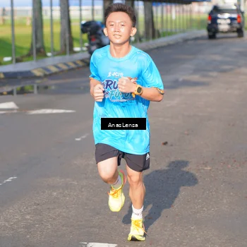Runner Photo 8061480