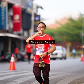 Runner Photo 8061497