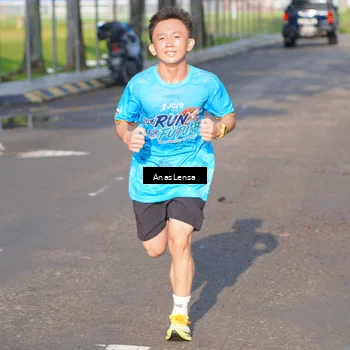 Runner Photo 8061507