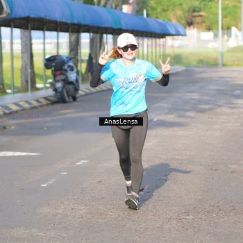 Runner Photo 8061540