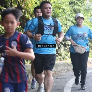 Runner Photo 8061546