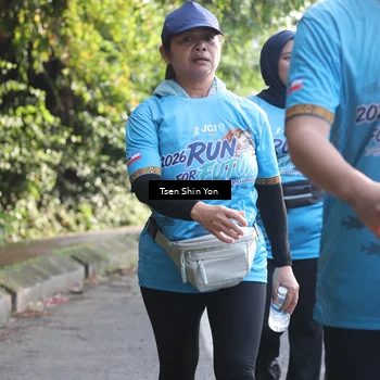 Runner Photo 8061554