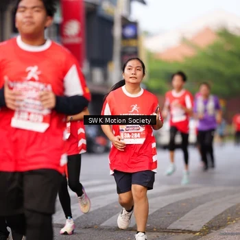 Runner Photo 8061561