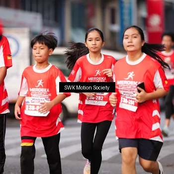 Runner Photo 8061568