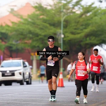 Runner Photo 8061580