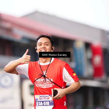 Runner Photo 8061651