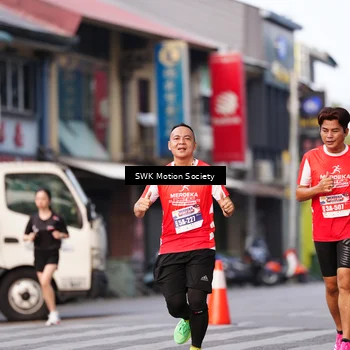 Runner Photo 8061681