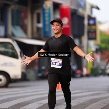 Runner Photo 8061699
