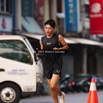 Runner Photo 8061705
