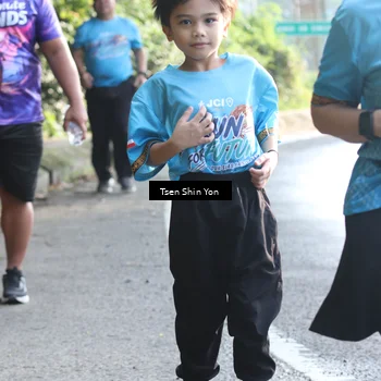 Runner Photo 8061717