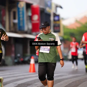 Runner Photo 8061722