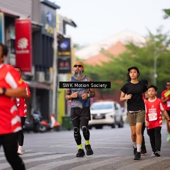 Runner Photo 8061728