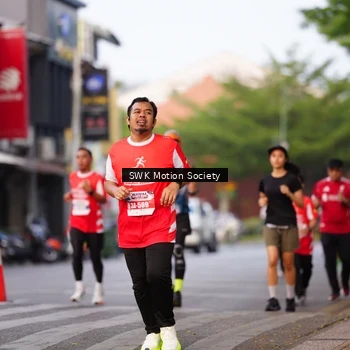 Runner Photo 8061731