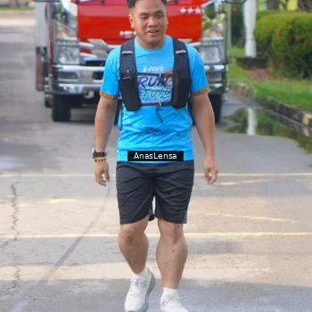 Runner Photo 8061739