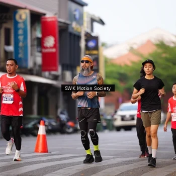 Runner Photo 8061745