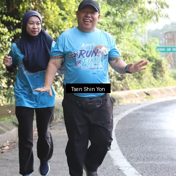 Runner Photo 8061754