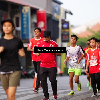 Runner Photo 8061756
