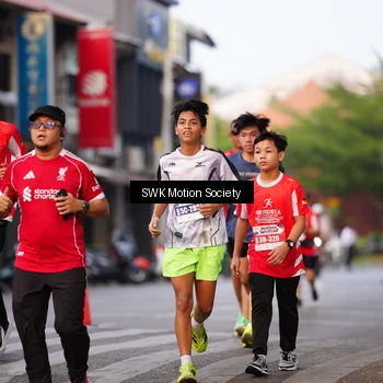 Runner Photo 8061773