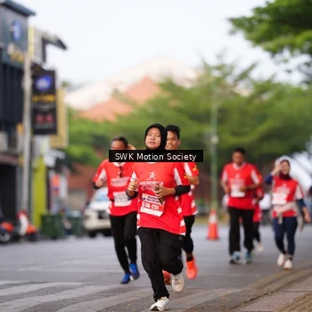 Runner Photo 8061797