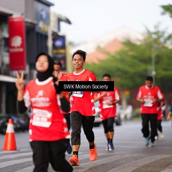 Runner Photo 8061803
