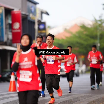 Runner Photo 8061811