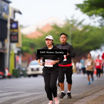 Runner Photo 8061842