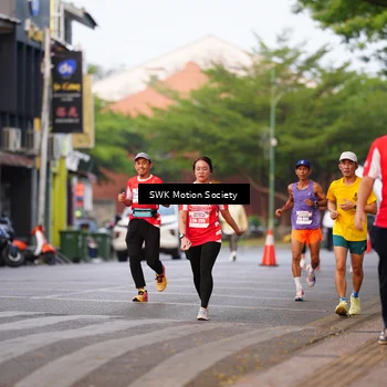 Runner Photo 8061866