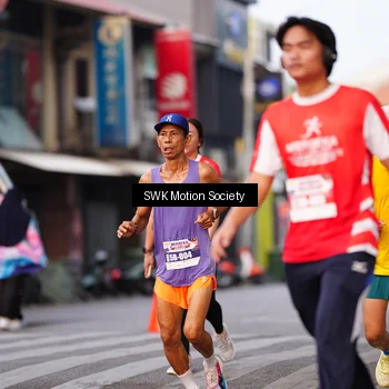 Runner Photo 8061886