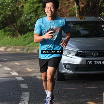 Runner Photo 8061945