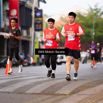 Runner Photo 8061992