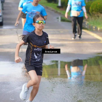 Runner Photo 8062024