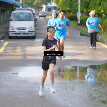 Runner Photo 8062025