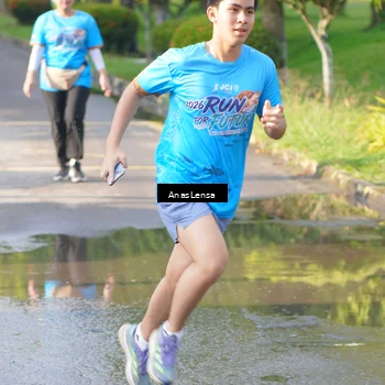 Runner Photo 8062048