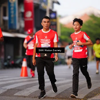 Runner Photo 8062061