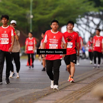 Runner Photo 8062070